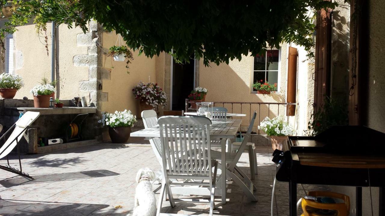 Gite De L'Eyrieux Les Ollières-sur-Eyrieux Eksteriør billede